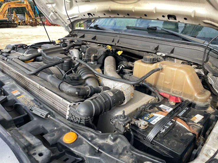 2012-ford-f550-image-7