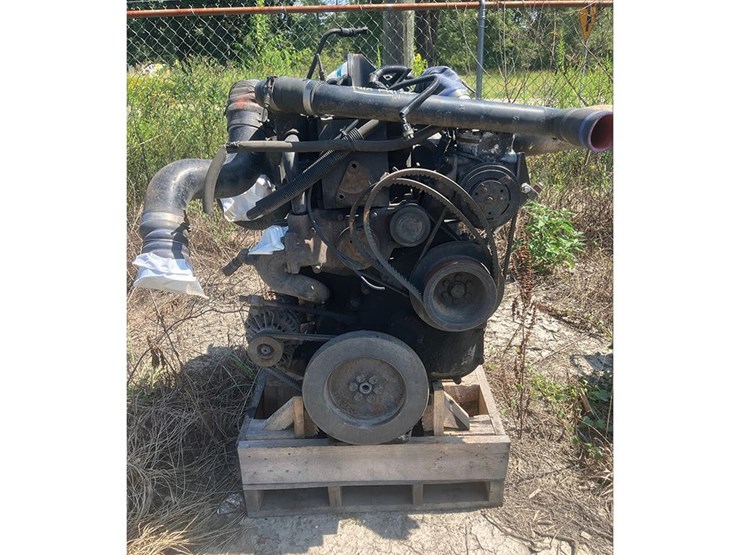 2017-cummins-x15-image-1