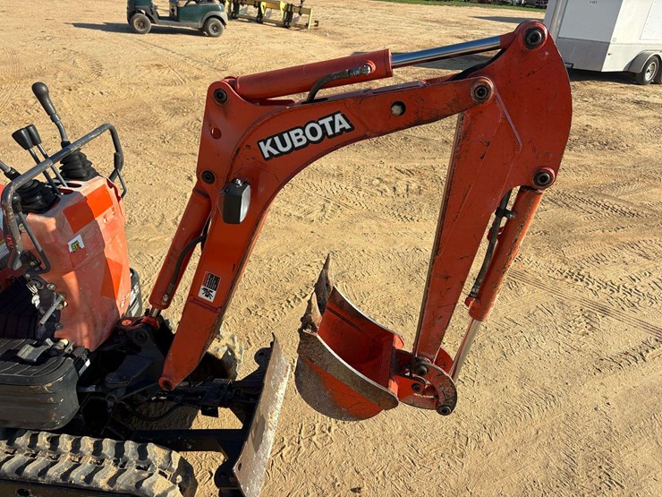 2019-kubota-k008-3-image-11