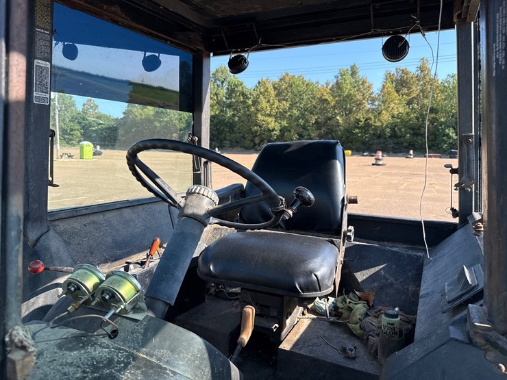 john-deere-4630-image-21
