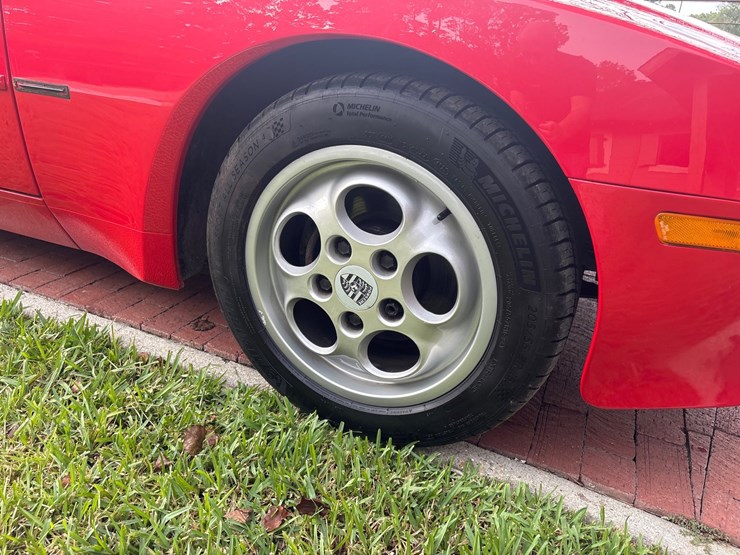 #152-•-offered-at-no-reserve-|-1987-porsche-944-image-36