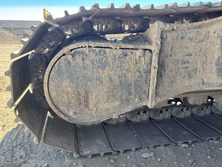 2013-komatsu-pc228us-lc-8-image-13