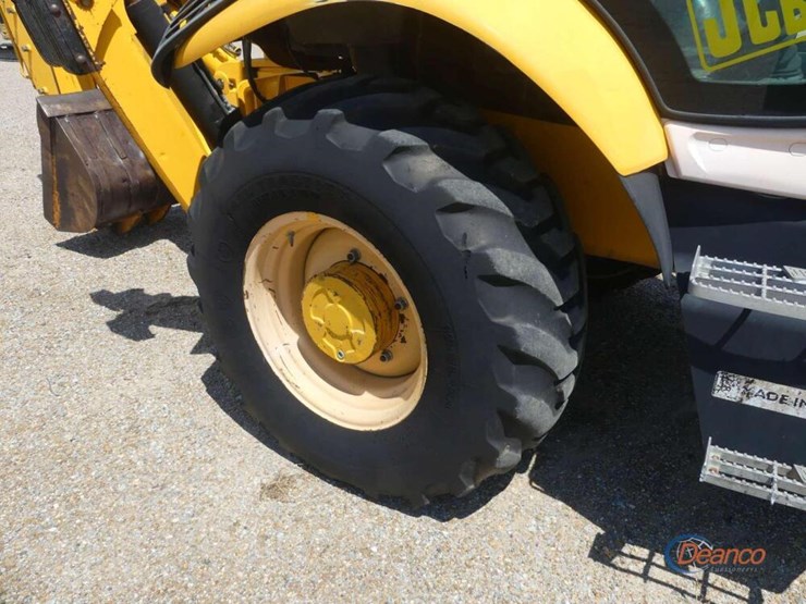 jcb-3cx-image-11