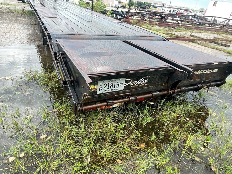 #10501-•-2016-delta-gooseneck-flatbed-(has-wi-title)-image-5