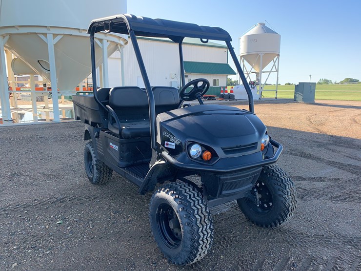 tracker-ox-400-utv-image-10