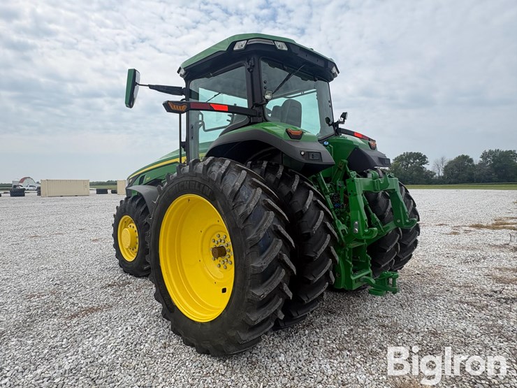 2025-john-deere-8r-250-image-7