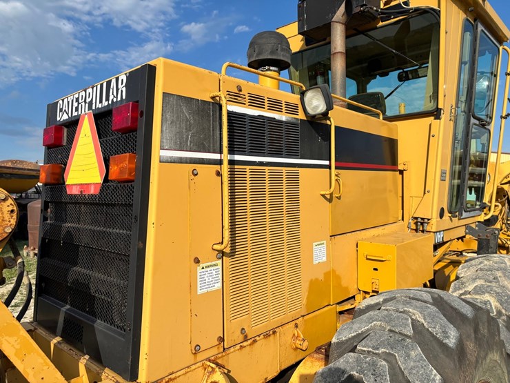 1999-caterpillar-163h-vhp-image-15