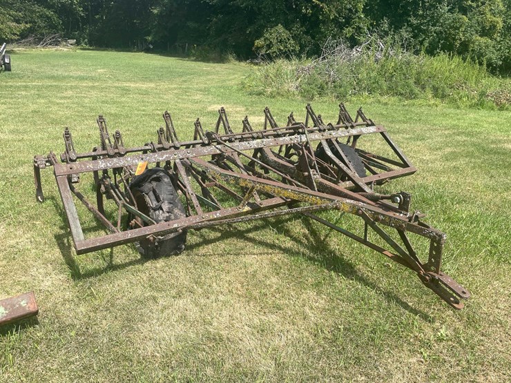 #1634-•-vintage-spring-tooth-plow-image-4