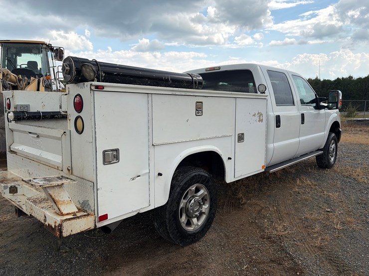 2013-ford-f350-image-30