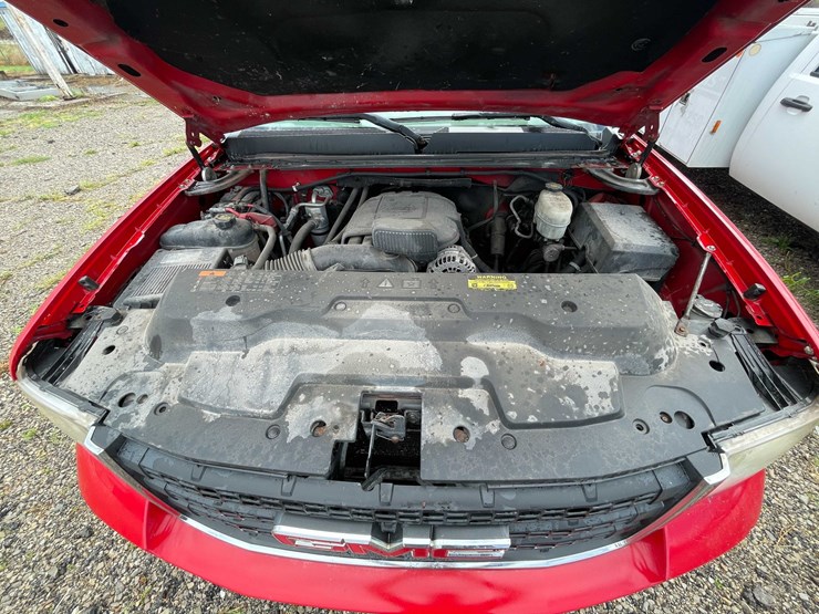 2010-gmc-2500-image-51
