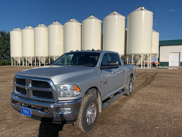 2014-dodge-2500-image-1
