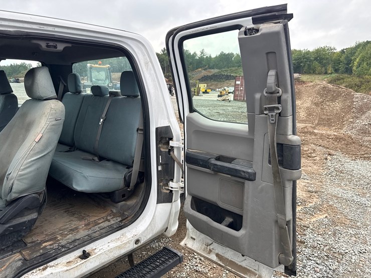 2017-ford-f250-image-39