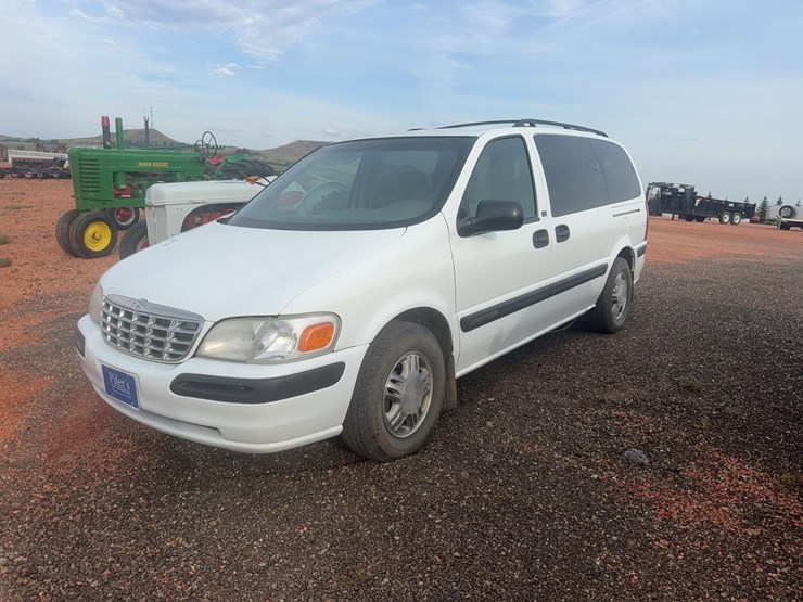 2000-chevrolet-venture-image-1