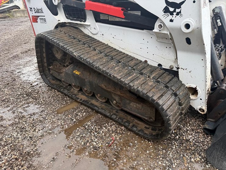 bobcat-t770-image-12