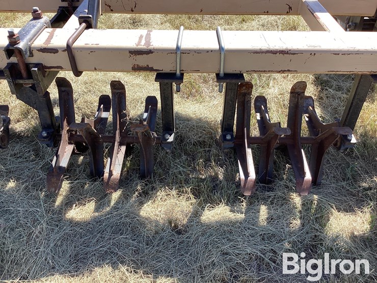 hamby-13-row-32’-sand-fighter-bar-image-20