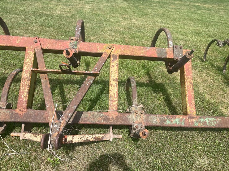 #1633-•-vintage-chisel-plow-image-8
