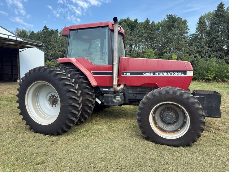 case-ih-7140-image-3