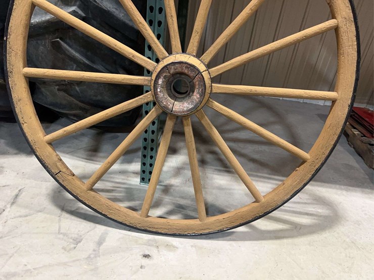 (4)-wooden-wagon-wheels-image-27