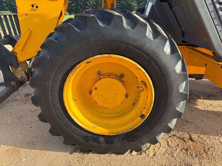 jcb-506b-image-24