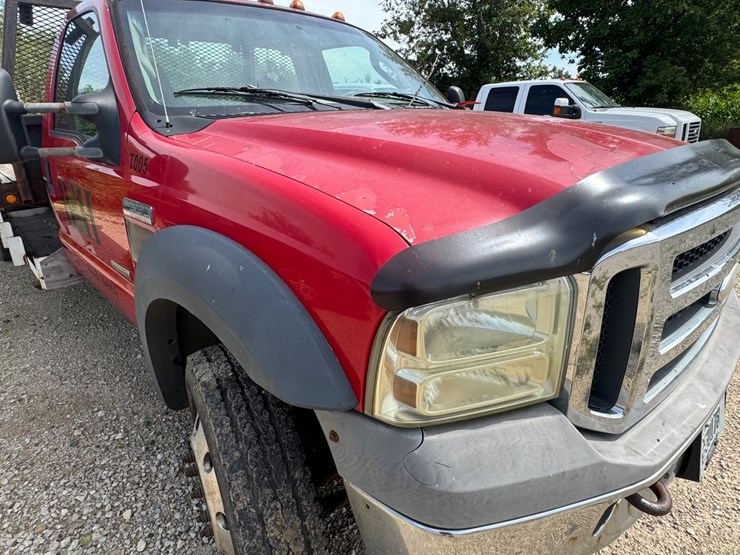 2005-ford-f350-image-14
