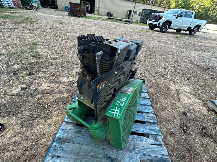 deere-ac2-8gh-image-12