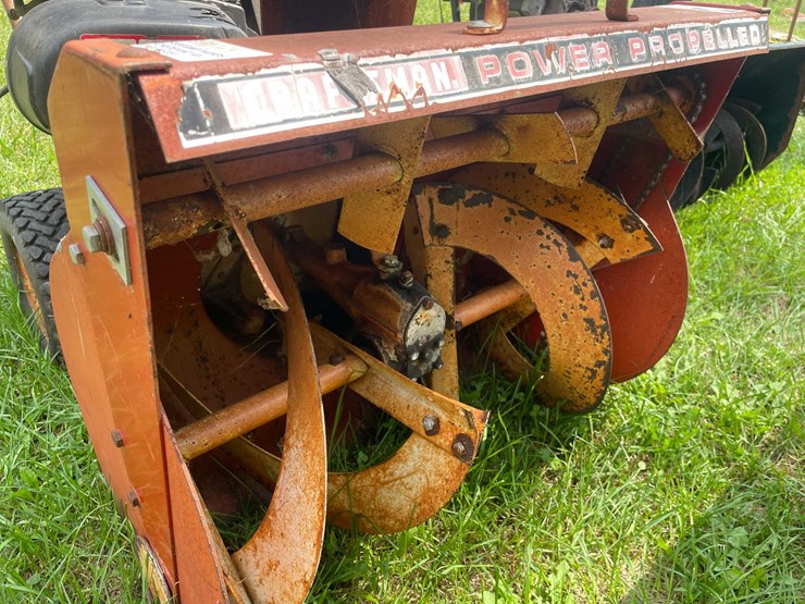 #1669-•-craftsman-snow-blower-image-3