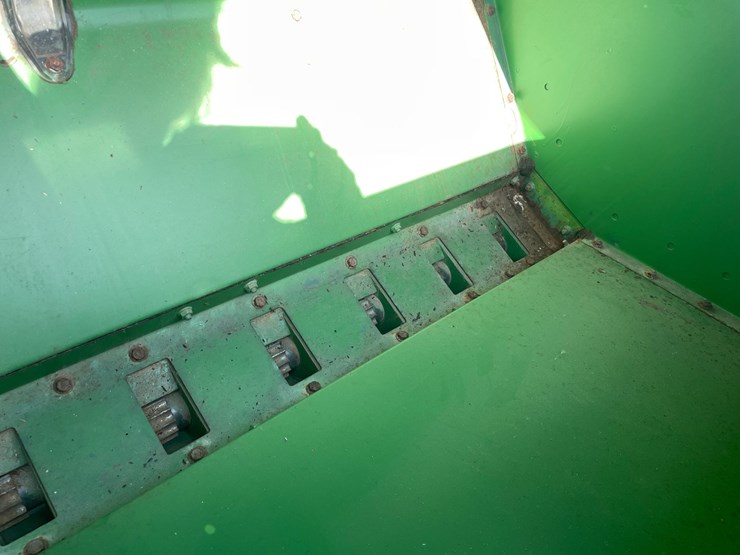 john-deere-450-image-19