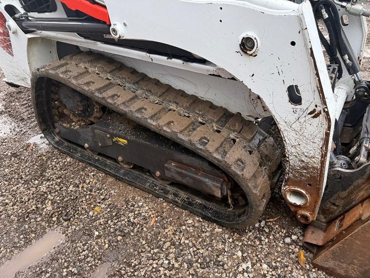 2024-bobcat-t450-image-11