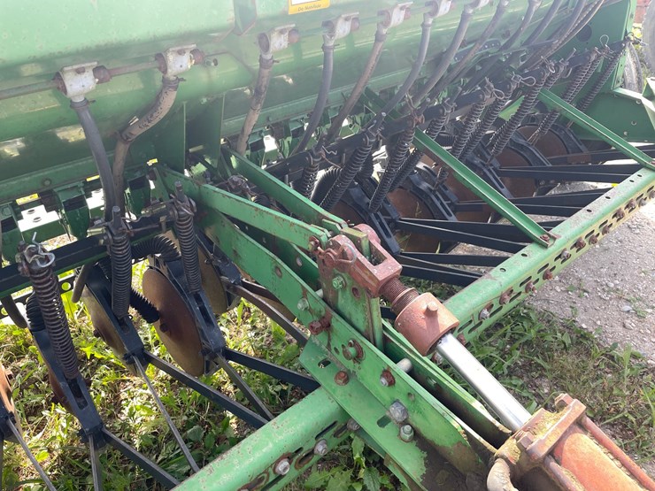 john-deere-450-image-5