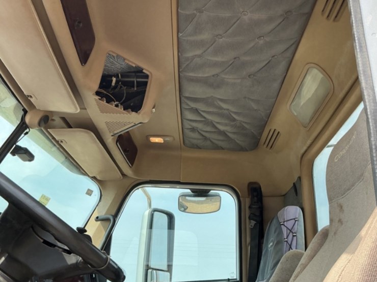 2012-freightliner-coronado-122-sd-image-20