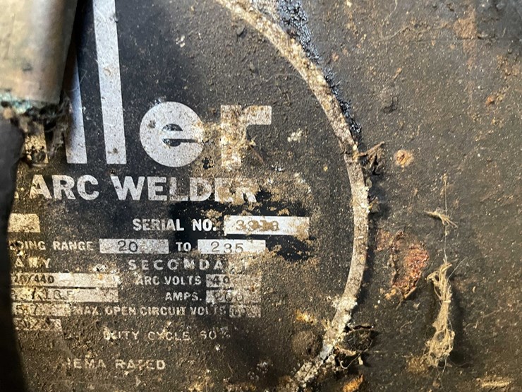 #1676-•-miller-ac-arc-welder-image-7