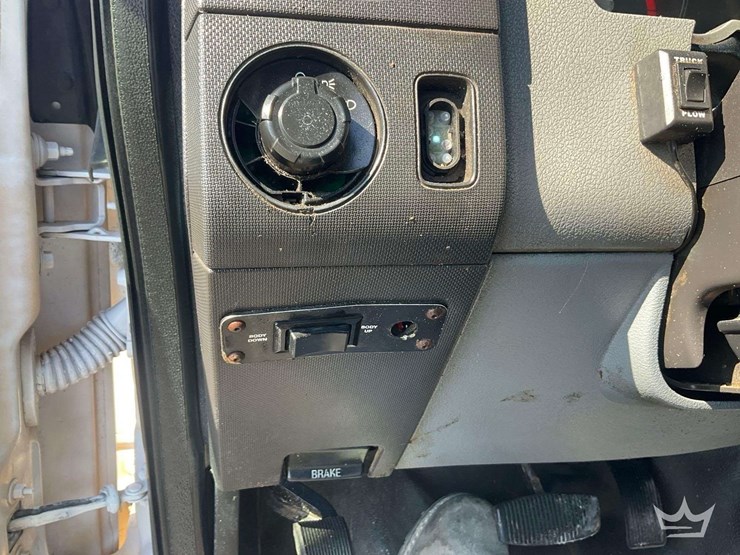 2015-ford-f450-image-17