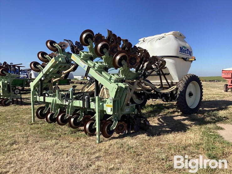 2023-orthman-840-204-12r30-strip-till-machine-w/montag-cart-image-1