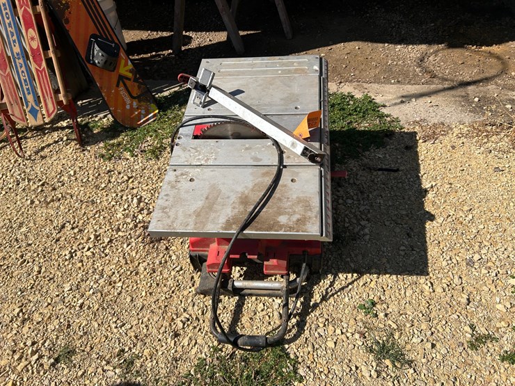 #6272-•-tradesman-table-saw-image-3