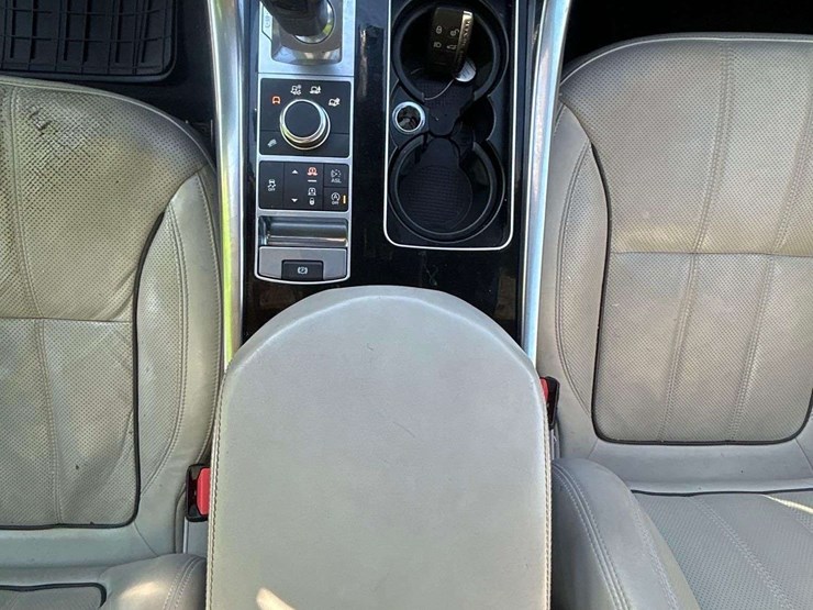 2016-land-rover-range-rover-sport-image-18