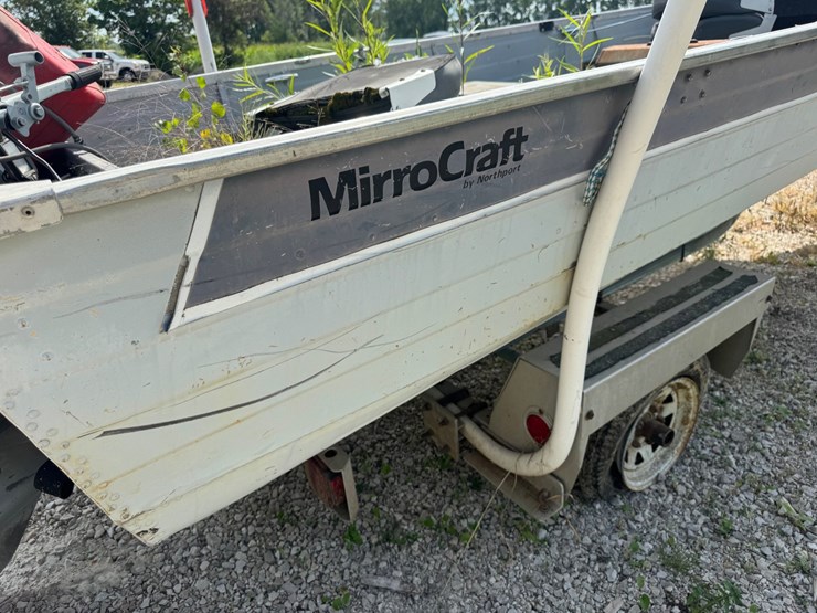 #10510-•-mirrocraft-16’-boat-(no-title)-(located-in-rosendale-wi)-image-15