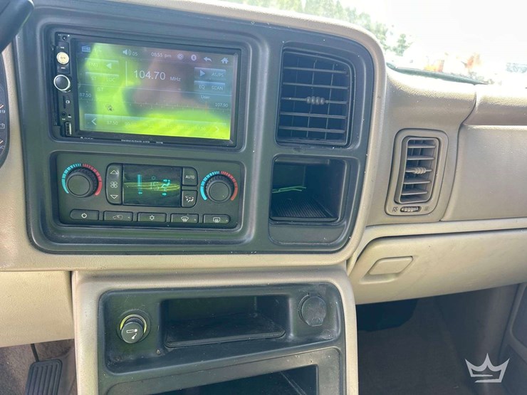 2005-chevrolet-tahoe-image-20