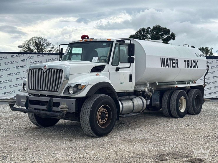 2016-international-workstar-7400-image-1