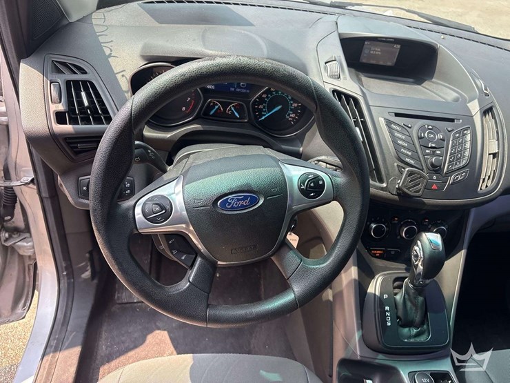 2015-ford-escape-image-12