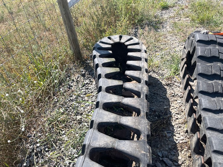 #6234-•-set-of-skid-steer-tracks-image-6