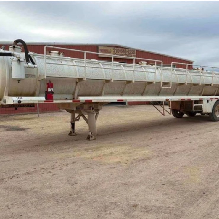 2012 C.GALLEGOS 130BBL VACCUM TRAILER