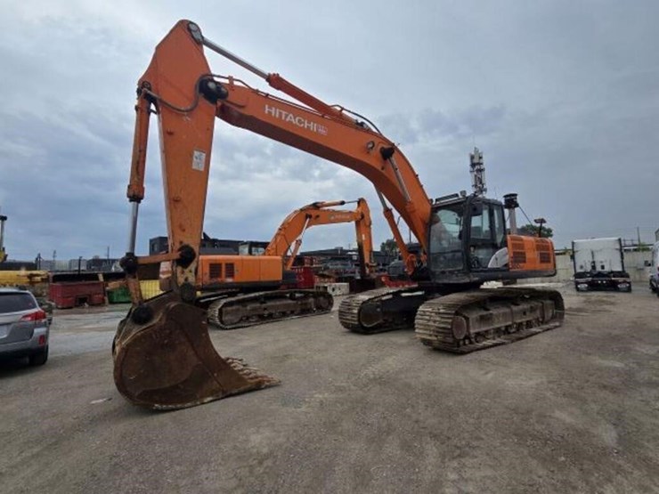 2016-hitachi-zx350-lc-image-1