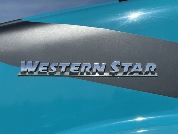 2012-western-star-4900-image-10