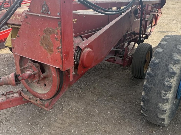 new-holland-273-image-7