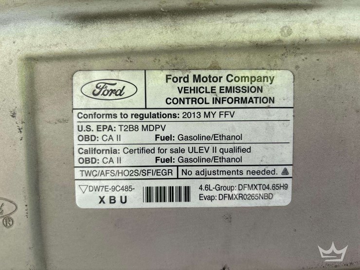 2013-ford-cargo-image-9