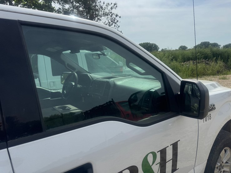 2019-ford-f150-xlt-image-20