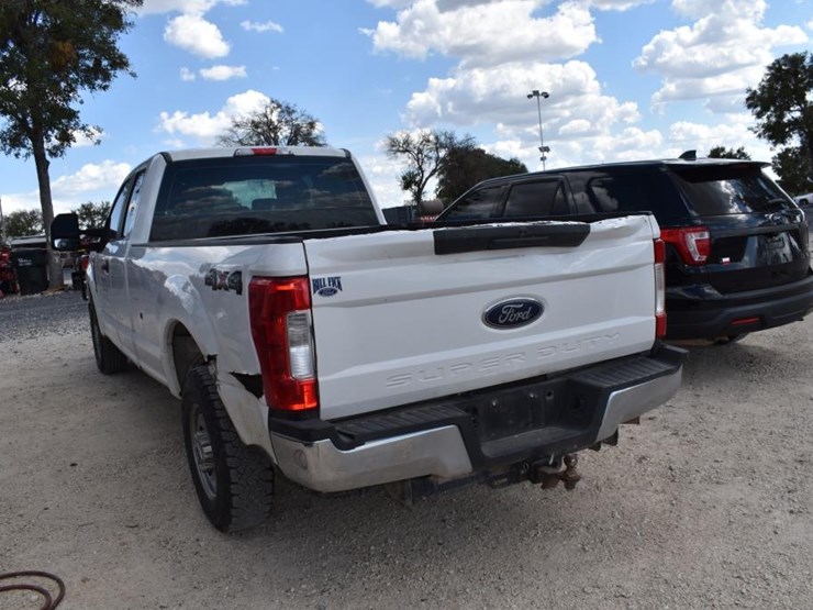2018-ford-f250-image-6