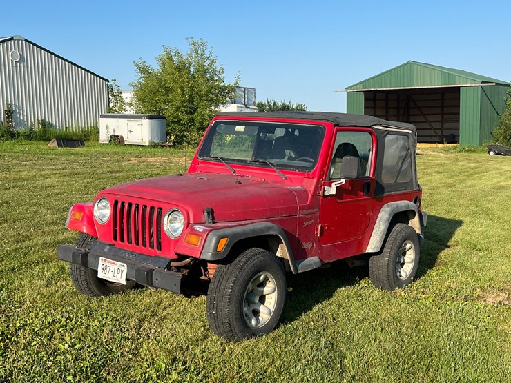 1999-jeep-wrangler-image-8