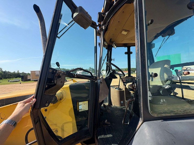 deere-310e-image-11