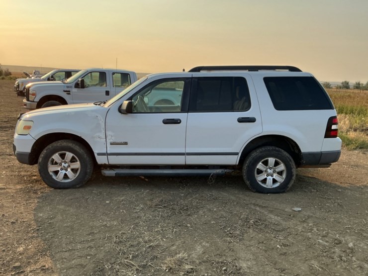 2006-ford-explorer-image-8